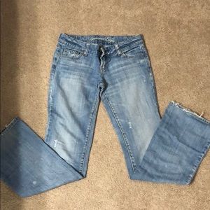 American Eagle favorite boyfriend jeans size 2L